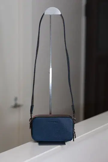 사만다 타바사 x EVA 6호기 모델 숄더백 네이비
