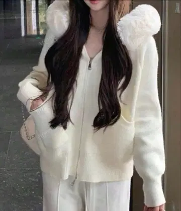 SHEIN 화이트 퍼 애프리콧 집업 후드티 M