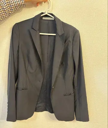 theory luxe 다크 그레이 정장 자켓 사이즈 36
