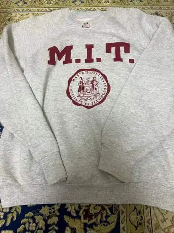 빈티지 매사추세츠 대학 맨투맨