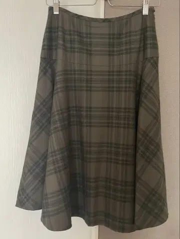 Yorkland 종아리 기장 플레어 스커트 L 사이즈