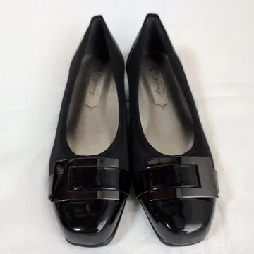 [ 새상품 ] Amuel 블랙 펌프스 일본제