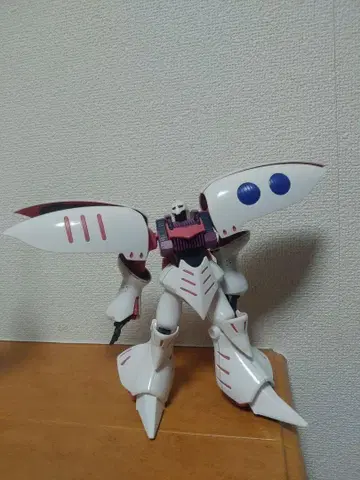 건담 프라모델 1/144 HG 큐베레이 완성품 상품 동시 300엔 할인