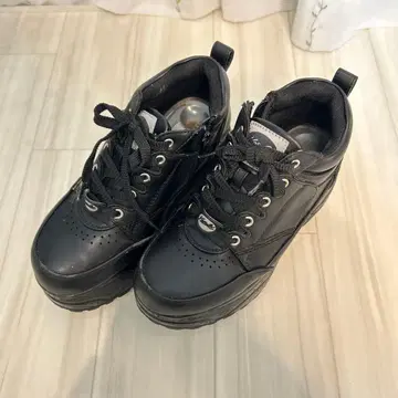 요스케 통굽 부츠 스니커즈 끈 블랙