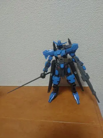 1/144 HG 건담 비다르 도색 완성품 상품 동시 300엔 할인
