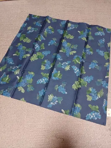 스튜디오 클립 오시마 유미 콜라보 스카프