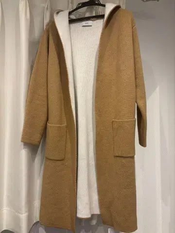 AZUL 후드 부착 베이지 브라운 롱 코트 S 시착만 한 상품