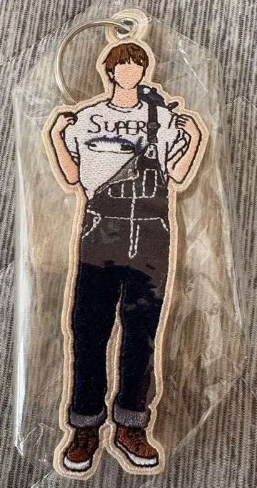 BTS 진 JIN 자수 키링