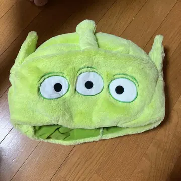 에이리언 캐릭터 플리스 모자