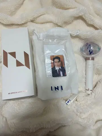 [ 가격 인하 가능 ] INI 공식 응원봉 특전 카드