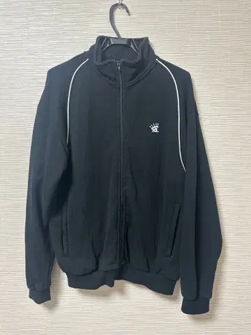 XLARGE 트랙 자켓 M 사이즈