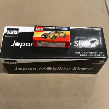 재팬 모빌리티 쇼 토미카 12대 세트 + 네츠 효고 도요타 GR86