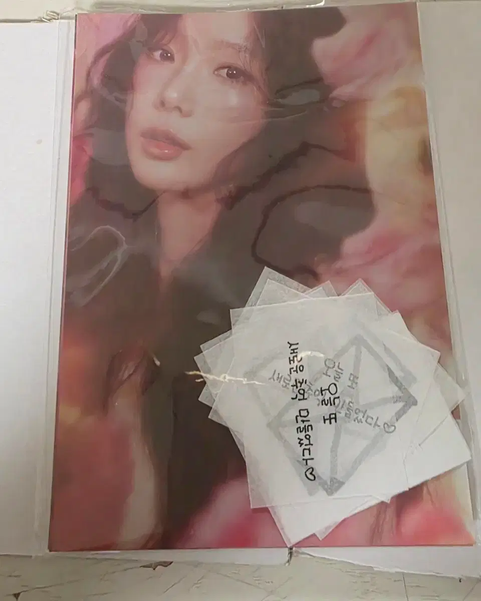 Taeyeon Theten postcard wts