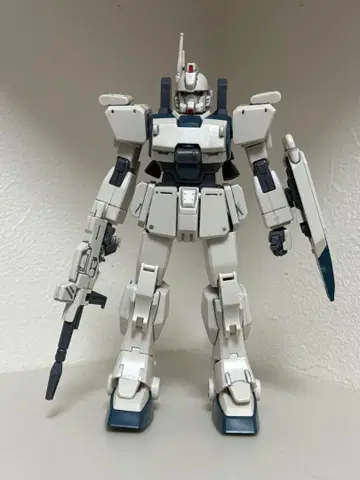 HG 1/144 건담 Ez8