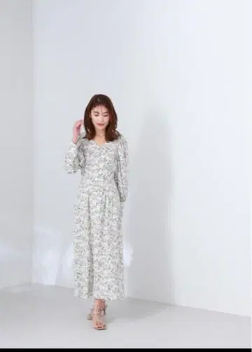 내추럴 뷰티 베이직 캐주얼 드레스 플라워 원피스 S