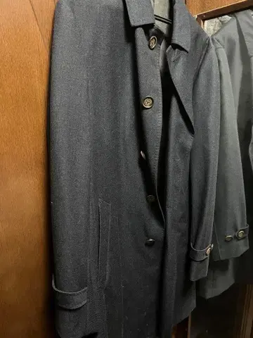 Begin 남성용 코트