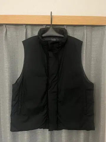 무인양품 블랙 다운 베스트