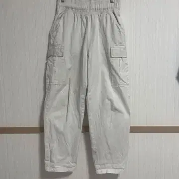 BACKERS 화이트 카고 팬츠