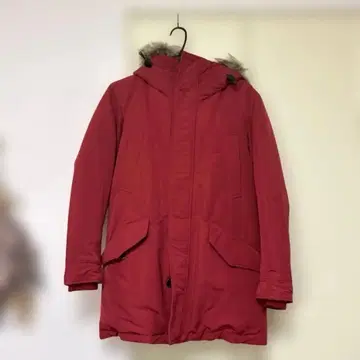 다운 코트 M 사이즈 유니클로 후드 부착