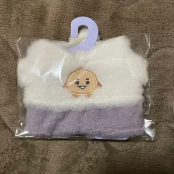 BT21 포근포근 슬리퍼와 파자마 코스튬 세트