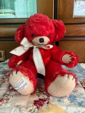 Merrythought 치키 빈 테디베어 빨간색