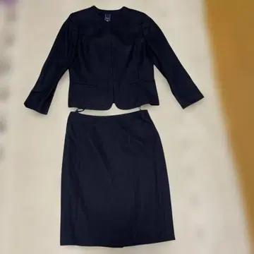KEITH 수트 타이트 스커트 포함 (다크 네이비)