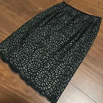 블랙 레이스 패턴 타이트 스커트 새상품급