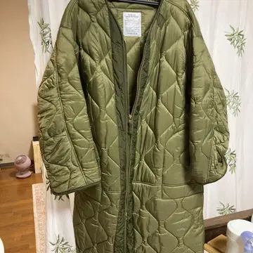 프릭스 올리브 그린 퀼팅 자켓