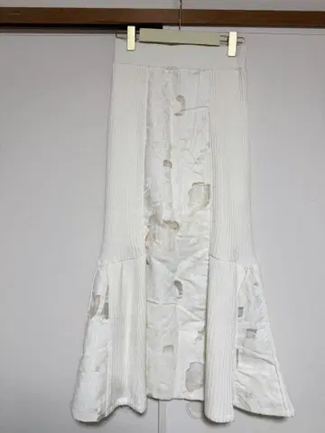 Acka 뷔스티에 스커트 셋업