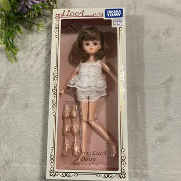 [ 개봉 ] 리카짱 인형 포토제닉 리카 데이지 상자 없음