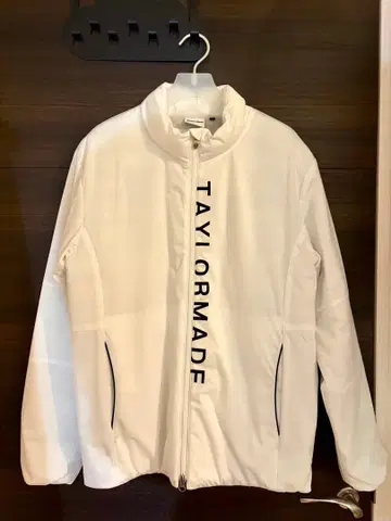 TaylorMade 다운 자켓