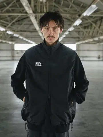 셋업 UMBRO x DOORS RS 트랙 재킷 & 팬츠