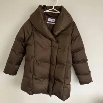 글로벌 워크 헤치마 칼라 다운 코트 새상품급 M 사이즈