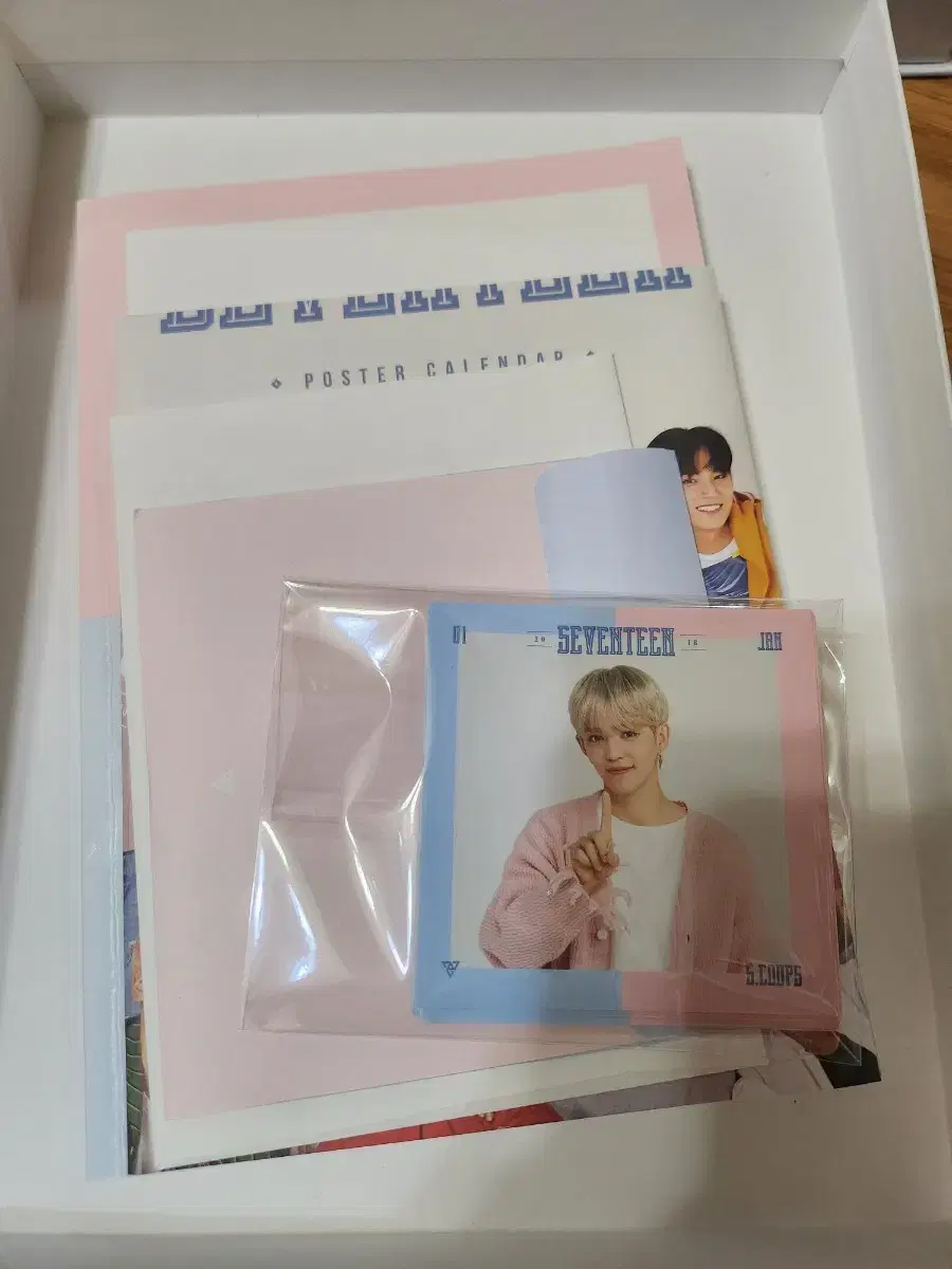 Seventeen 2018 season's greetings