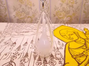 레클라이 목걸이 태국 보석 티미 하얀 광석 프라클란