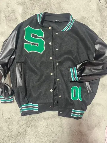 바시티 자켓 스타일 블랙 자켓 S 자수