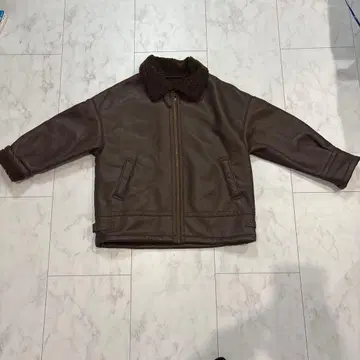 브라운 가죽 무스탕 코트