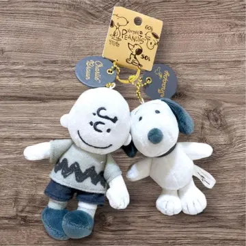 미사용 새상품 USJ 한정판 찰리 브라운 스누피 봉제 인형 키링