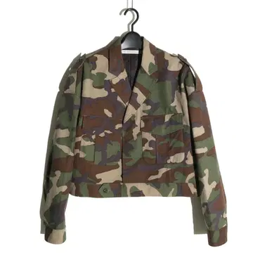 JOHN LAWRENCE SULLIVAN 카모플라쥬 크롭 자켓