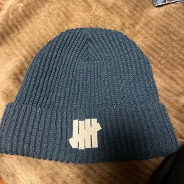 UNDEFEATED 네이비 비니