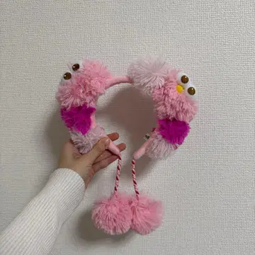 복슬복슬 폼폼 포함 머리띠