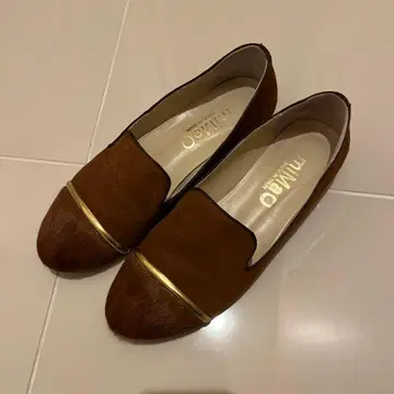 miMao 플랫 로퍼 브라운