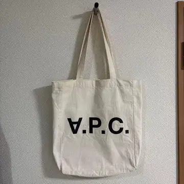 A.P.C. 토트백