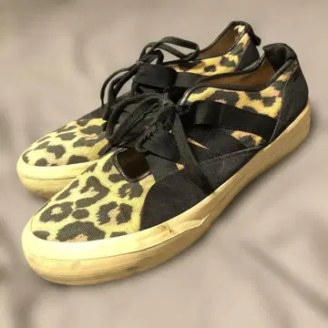 드리스반노튼 애니멀 무늬 길리 타입 스니커즈 41 벌카나이즈 제법