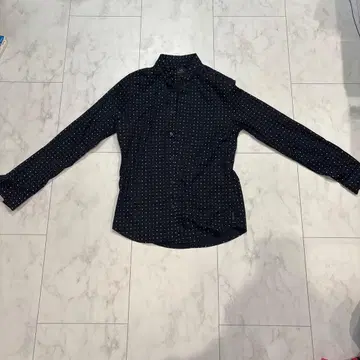 Armani Exchange 네이비 도트 무늬 셔츠
