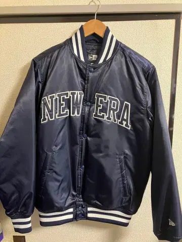 NEW ERA 네이비 바시티 자켓