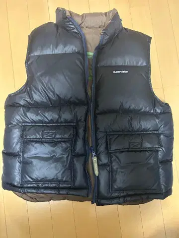 supervision 다운 베스트 리버서블 블랙 브라운