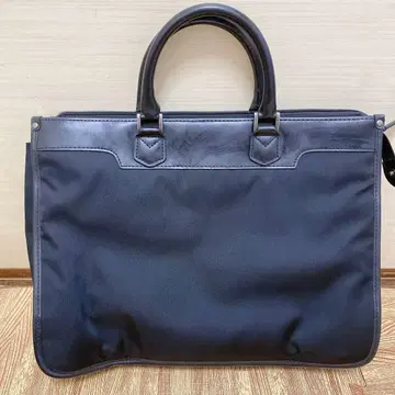 World Traveler 비즈니스 백 블랙