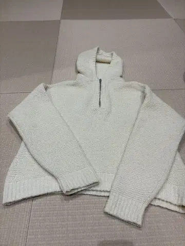 BEAUTY&YOUTH 아이보리 후드 부착 니트 후드티