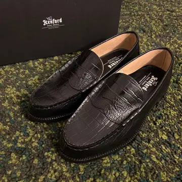 kenford EMBOSSED LOAFERS